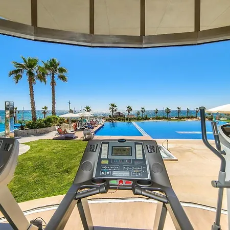 Apartamento En Sea Senses Freya Torrevieja Exterior photo
